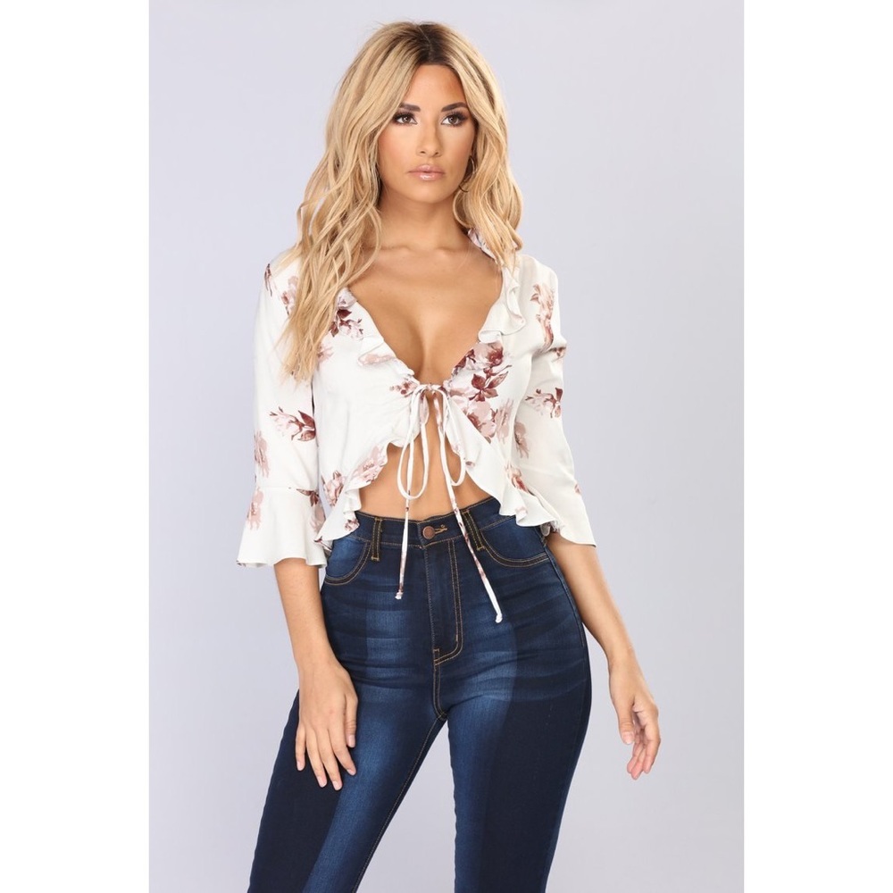 Floral Front Tie Top - NWT